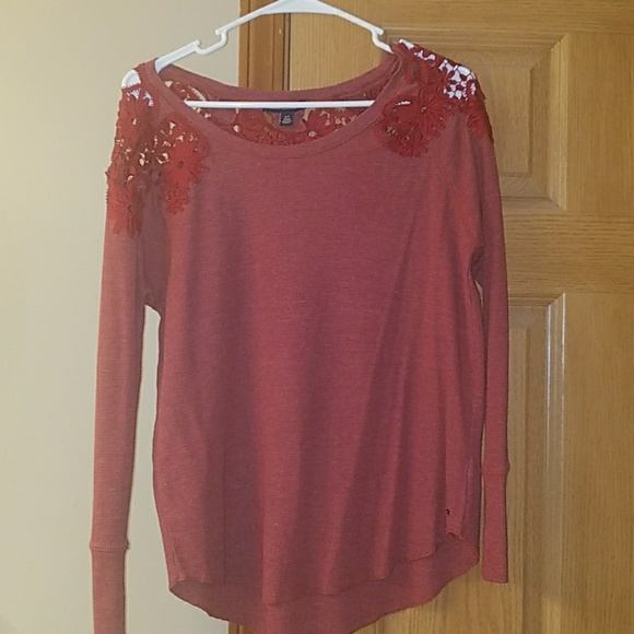 Long sleave - Picture 1 of 1